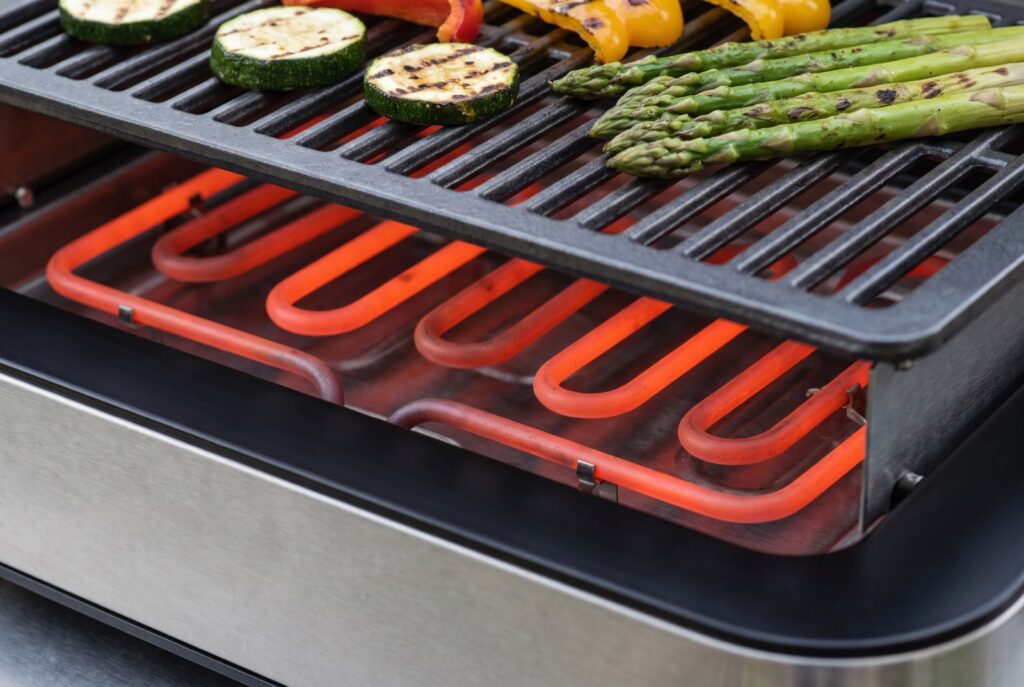 Barbacoa eléctrica de sobremesa con la resistencia al rojo